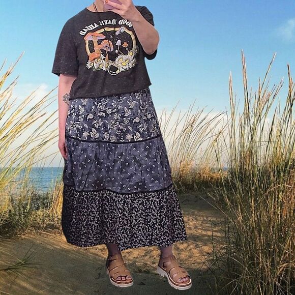 GAP Blue Mixed Tiered Floral Boho Cotton Midi Skirt Size Large Petite - Picture 7 of 14